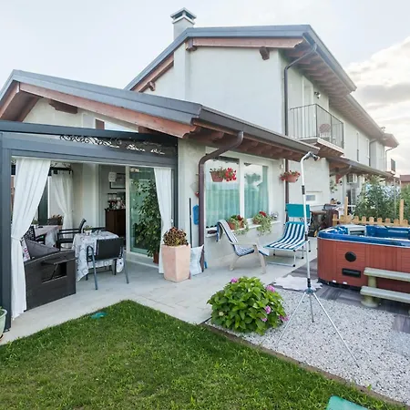 Oda ve Kahvaltı Mums Con Colonnina Elettrica Vicenza